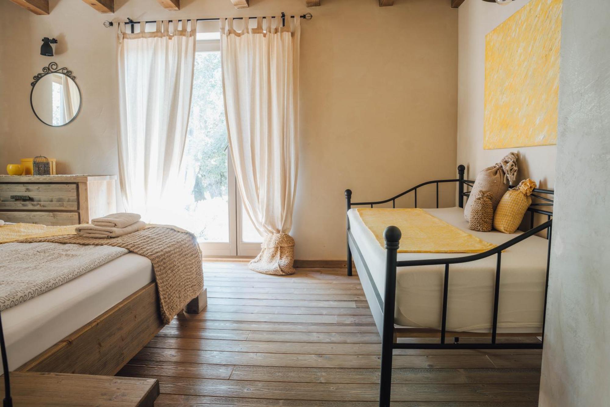 Villa Birds House Ровінь Екстер'єр фото
